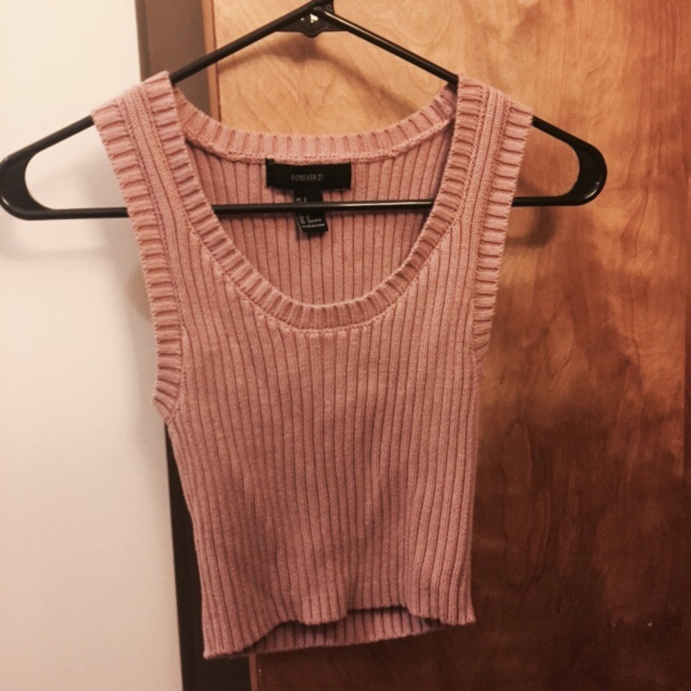 Forever 21 rose pink knit crop top